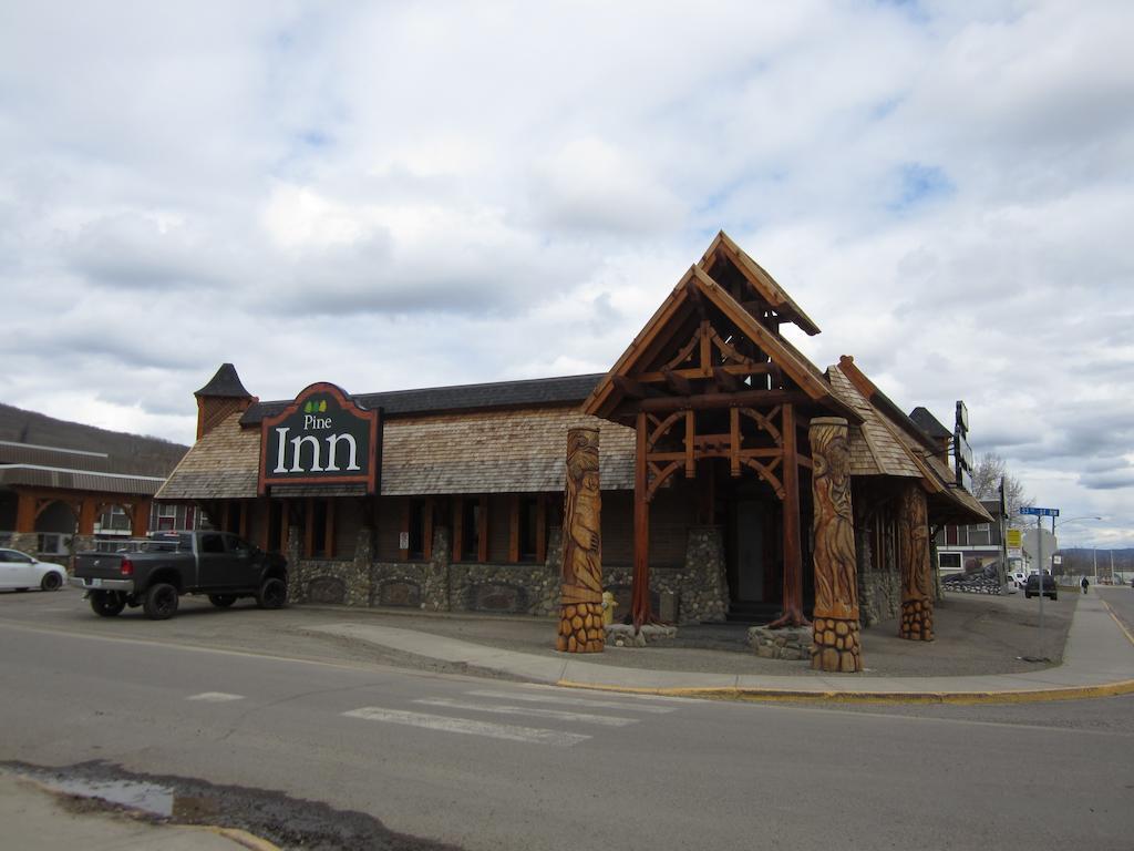 The Pine Inn Chetwynd Zewnętrze zdjęcie