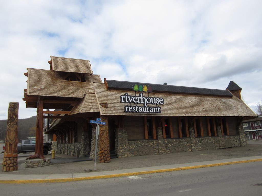 The Pine Inn Chetwynd Zewnętrze zdjęcie